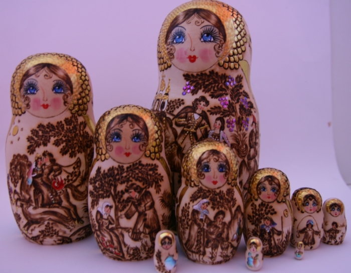 Matroschka "Milaschka" 10 Teile (hbm031)